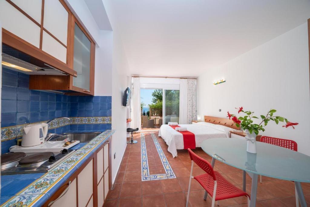 Felix Residence Mousata ภายนอก รูปภาพ