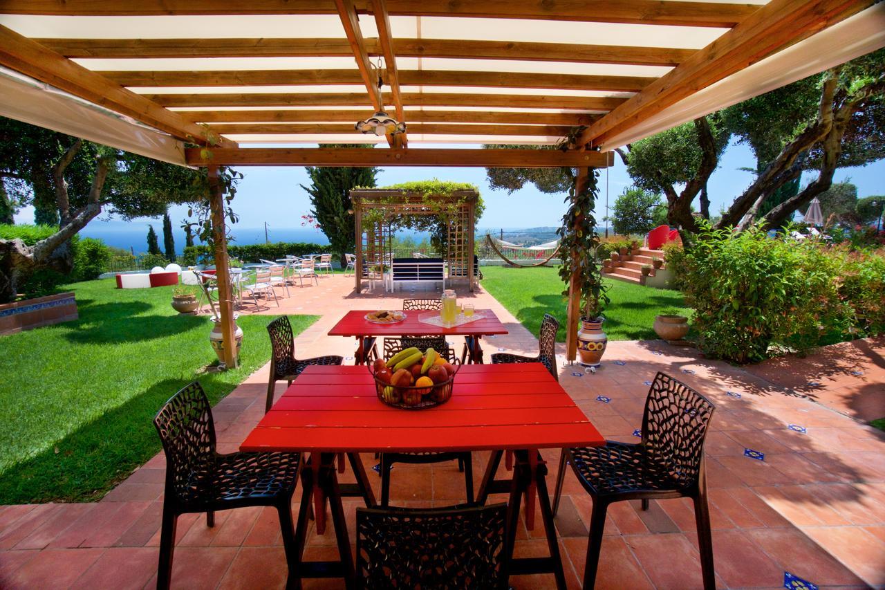 Felix Residence Mousata ภายนอก รูปภาพ